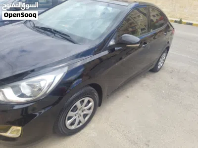 Hyundai Accent GLS 2