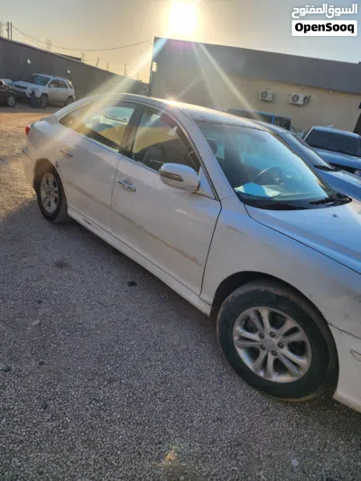 Hyundai Azera GLS 2