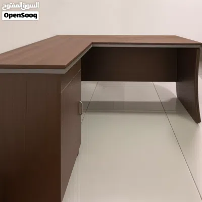 L-shaped office desk 2