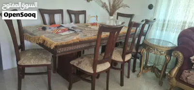 للبيع طاولة سفرة مع فضية 2