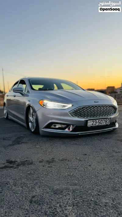 Ford Fusion SE 3