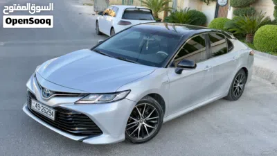 Toyota Camry LE 3
