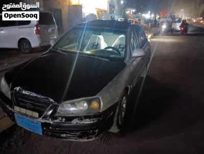 Hyundai Elantra SEL 2