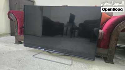 Philips Led 3 d tv for sale 50" with ambient light 4
