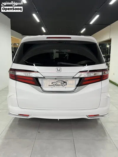 Honda Odyssey EX-L 4