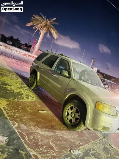 Ford Escape Limited 3