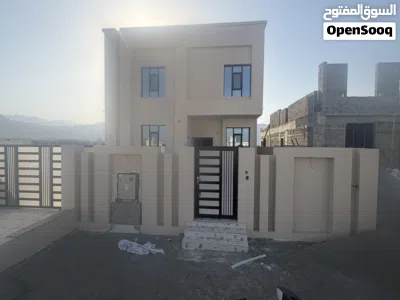 فيلا جديده للبيع العامرات مدينة نهضه 3