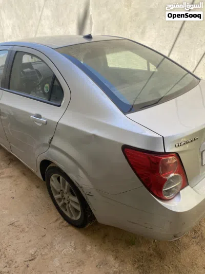 Chevrolet Aveo Base 4