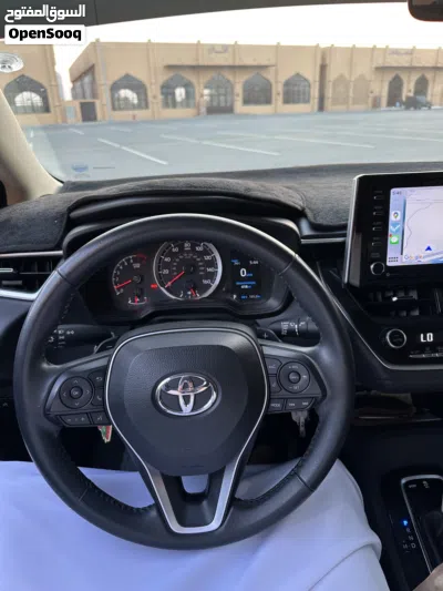 Toyota Corolla SE 2