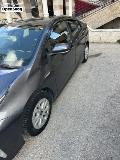 تويوتا بريوس Prius 4