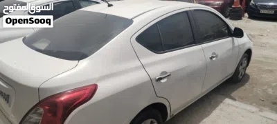 Nissan Sunny Standard 4