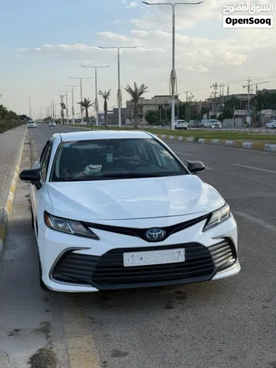 تويوتا كامري LE 3