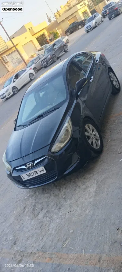 Hyundai Accent GL 3