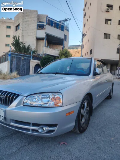 هيونداي افانتي Standard 4