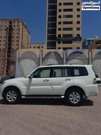 ميتسوبيشي باجيرو GLS 2
