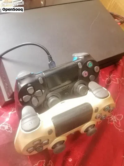 PlayStation 4 2