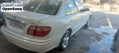 Nissan Sunny SL 3