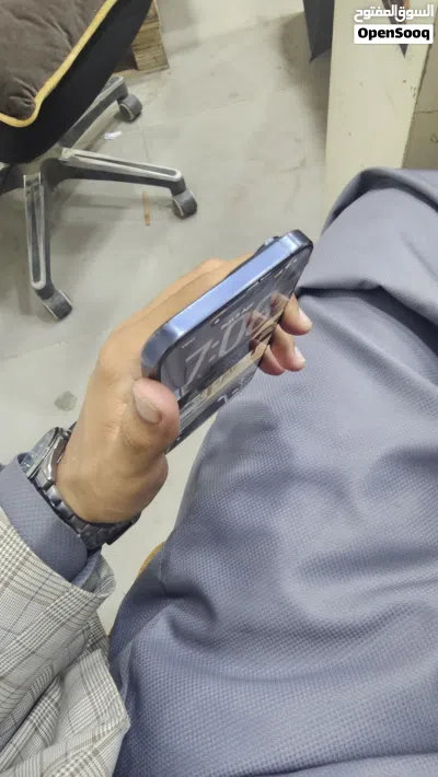 iPhone 15 pro max 4