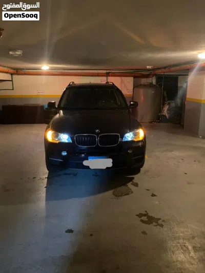 بي ام دبليو الفئة X5 Standard 2