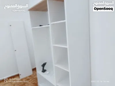 مختص فك وتركيب وصيانة جميع المطابخ والديكورات وفك وصيانة جميع انواع الاتات المنزليه 67754 2