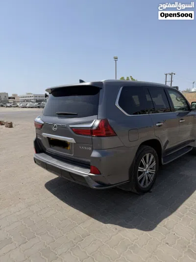 Lexus LX LX 570 4