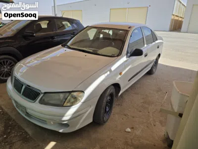 Nissan Sunny SV 4