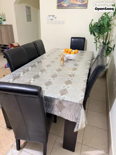 Luxury 7-Seater Dining Set for Sale 3
