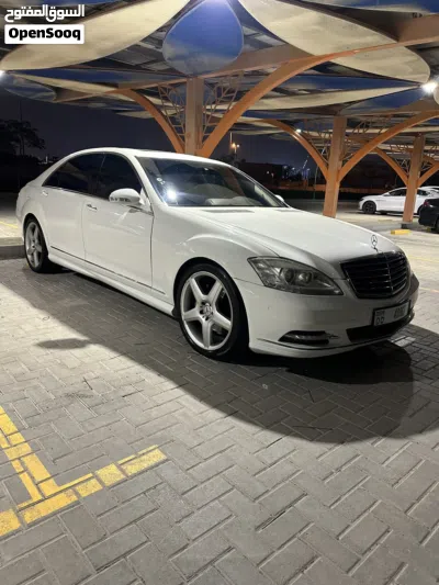 Mercedes Benz S-Class S 550 4