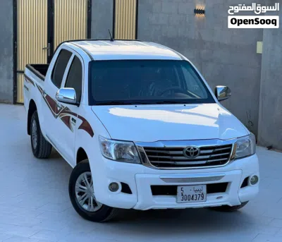 Toyota Hilux GLX 4