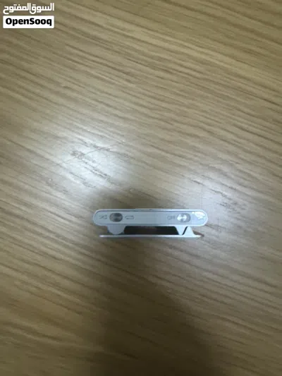 Apple IPod shuffle 2nd gen 4