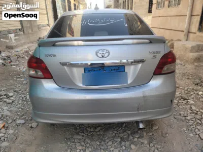 Toyota Yaris S 3