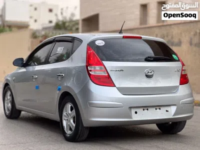 هيونداي i30 GL 4