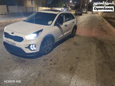 Kia Niro SX Touring 2