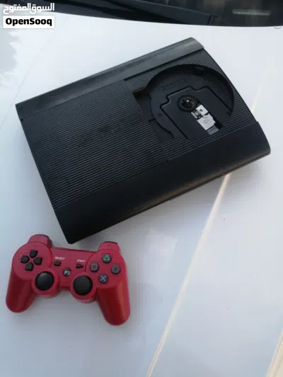 بلاستين 3 سوبر سليم مع ثلاث أيادي وكامل أغراضه للتواصل واتساب او سوق المفتوح Ps3 super slim 2