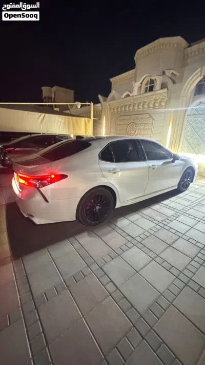 تويوتا كامري XSE 4