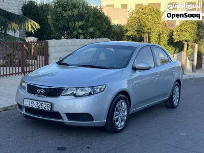 Kia Cerato EX 3