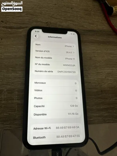 Iphone 11 , battery 82 4