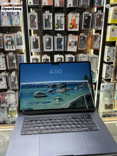 Macbook air ( M2 , 8 ram , 256 gb )// ماك بوك اير (M2 , 8, 256gb) 3