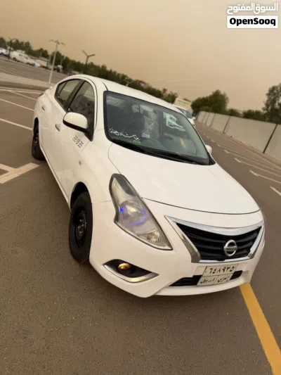 Nissan Sunny SV 3