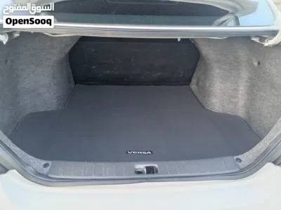 Nissan Versa SV 3
