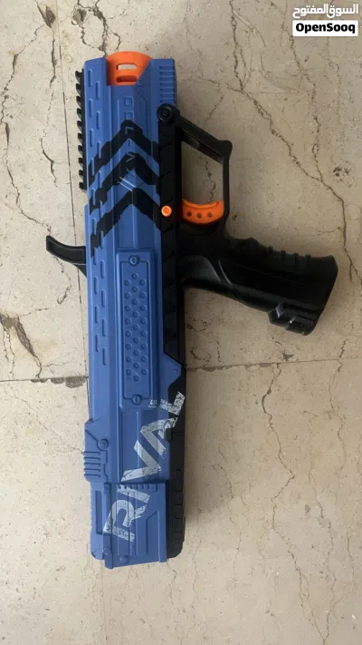 Rival, boom, machine guns with Thors hammer and bow and arrows, راڤل، بوم مسدسات و مطرقة ثور و سهم 4