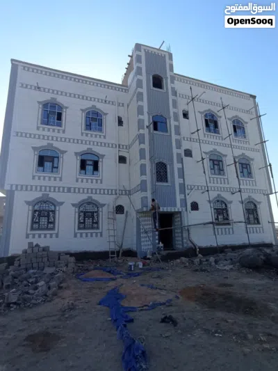 المنيوم الرياده لجميع اعمال المنيوم/عدن مدينه الشعب بجانب مدرسه القدس الثنويه 2