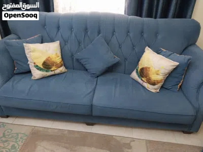 طقم كنب بحالة الجديد بسعر 400 قابل للتفاوض 3