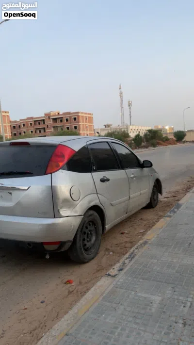فورد فوكس Standard 2