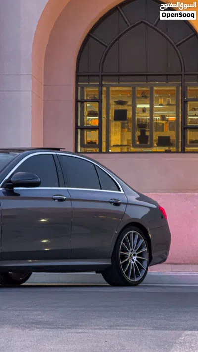 Mercedes Benz E-Class E 300 4