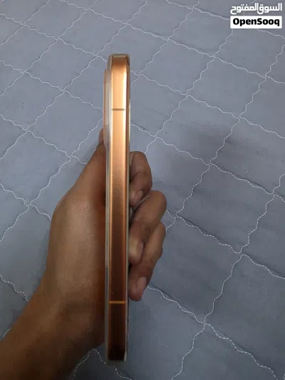 HONOR 600 (256GB/8GB) بحالة الوكالة + ساعة HONOR Fit جديدة + ضمان 600 يوم 3
