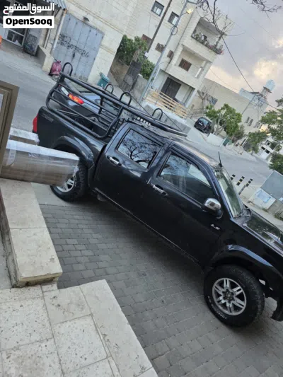 Isuzu D-Max LS 4