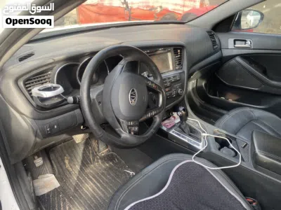 Kia K5 EX 4