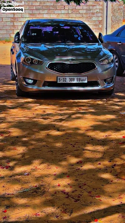 كيا كادينزا Limited 2