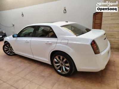 Chrysler 300 300S V6 3